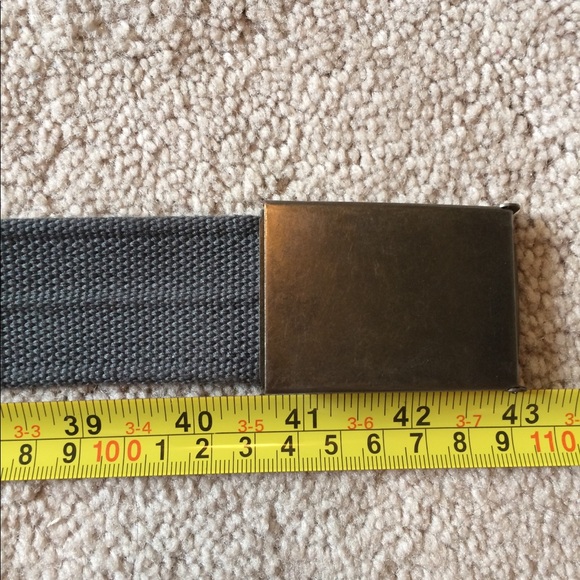 Grey Fabric Belt with Metal Closure - Picture 5 of 7